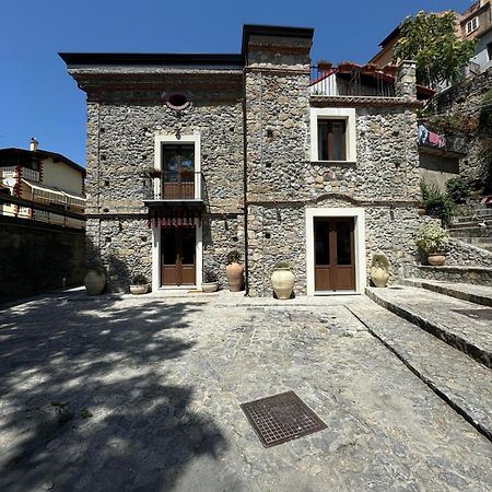 Bed and Breakfast Casa Marinari Scalea Esterno foto