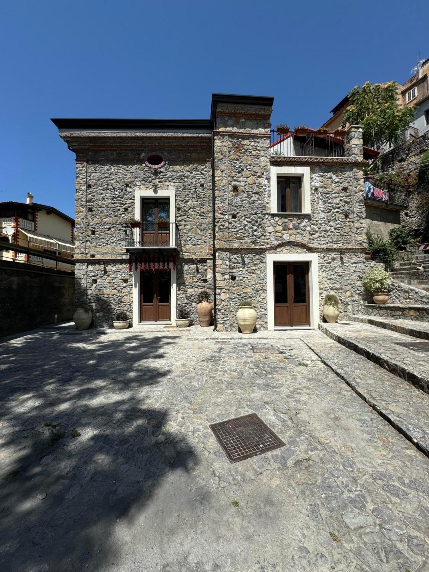 Bed and Breakfast Casa Marinari Scalea Esterno foto